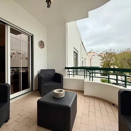 Sun & Terrace Escape - 10 Mins Center - 2 Mins Train Station - Quiet * Tavira